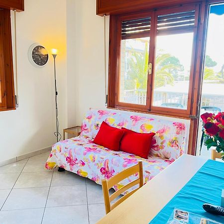Ca' Laurana Apartment บิบิโอเน ภายนอก รูปภาพ
